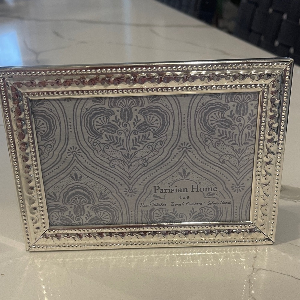 Parisian Works Beaded Edge Silver Frame